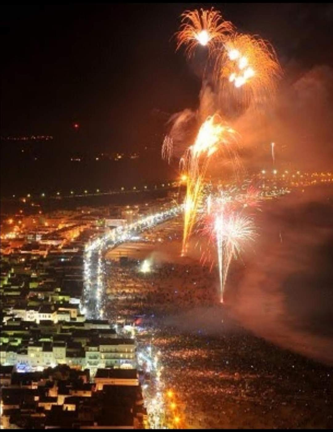 Ricky House Big Waves Apartment Nazare Exterior photo